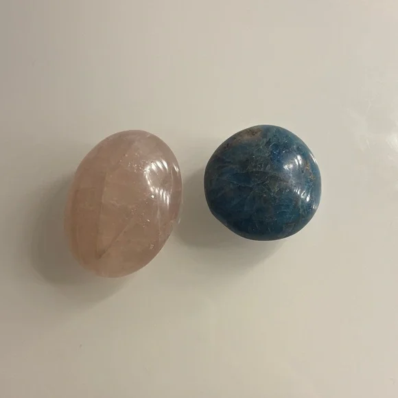 Assorted Gemstone Crystal Bundle - Picture 2 of 3